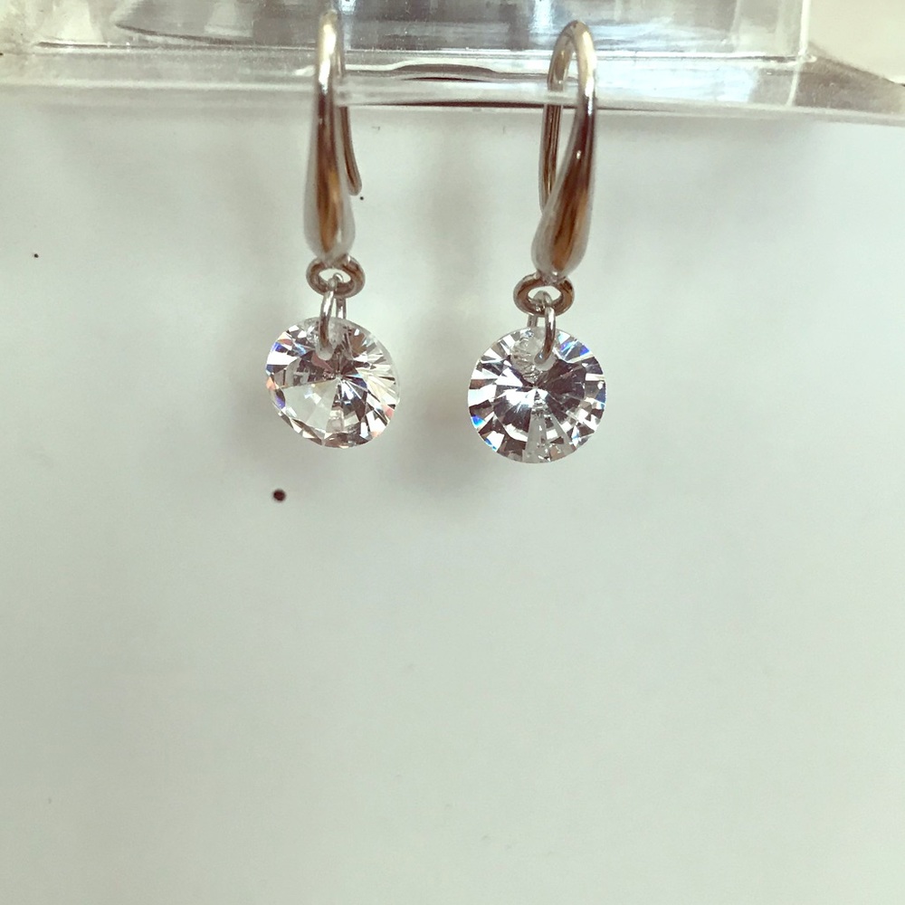 Ashlyn Avenue 18K white gold plated drop earrings